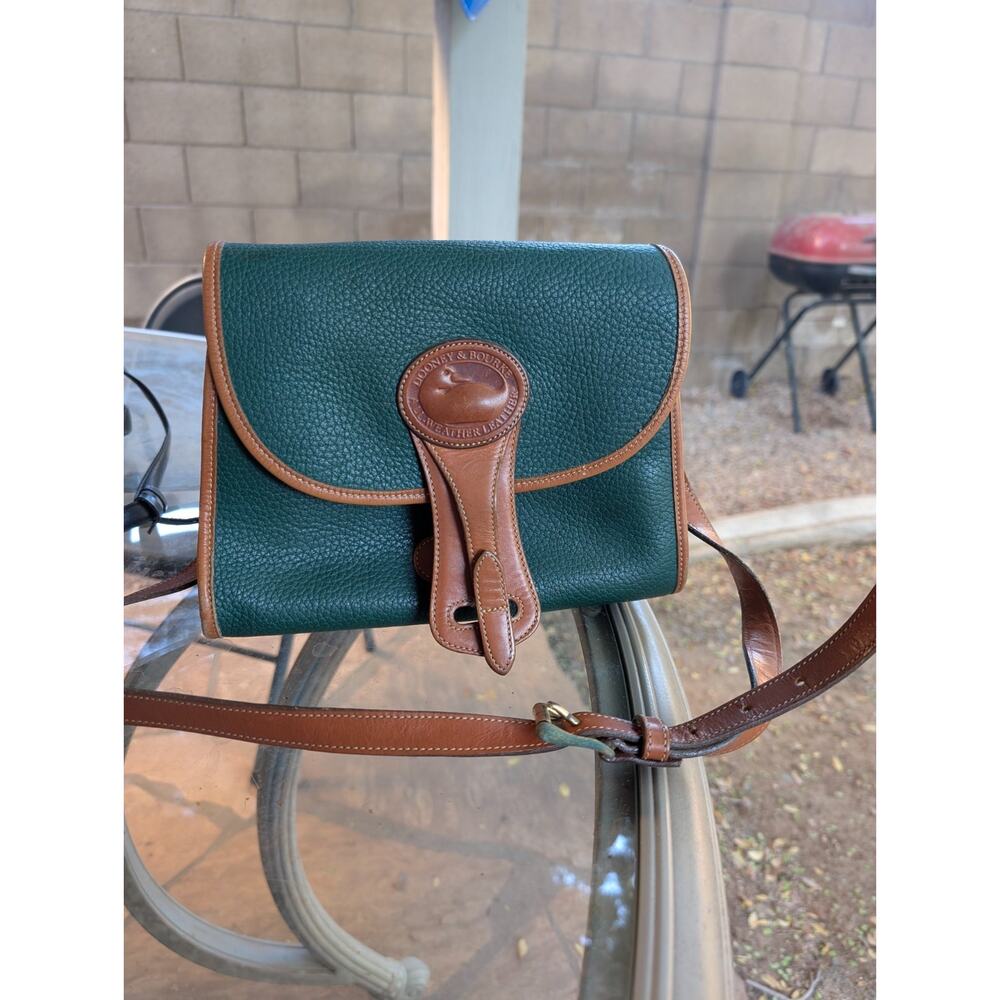 green and brown dooney and bourke purse - Picture 1 of 5
